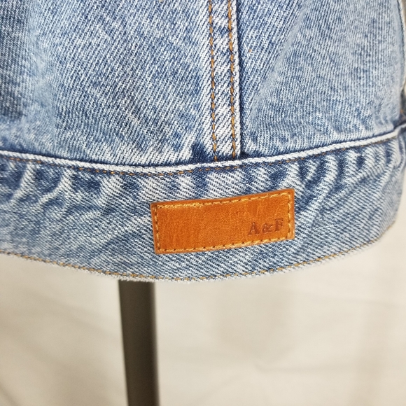 Abercrombie & Fitch Distressed Denim Jacket - Picture 3 of 9